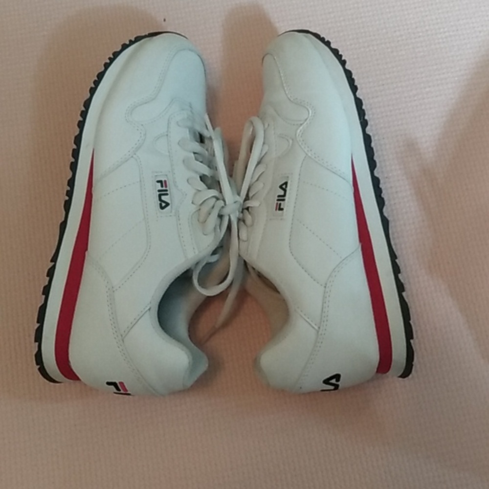 Casual white  Fila sneakers